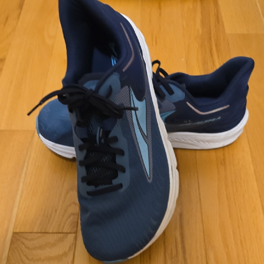 Men's Altra Torin 6 Blue Mens Size 11.5